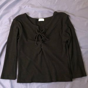 Brandy Melville quarter sleeve top